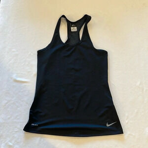 Nike Pro Hypercool mesh back Tank 2.0‎ women’s medium 642580-010 EUC